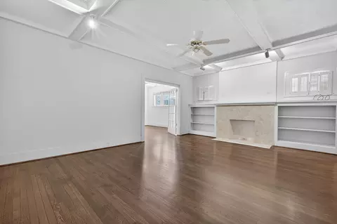 916 E Hubbard St # -B, Mineral Wells, TX 76067