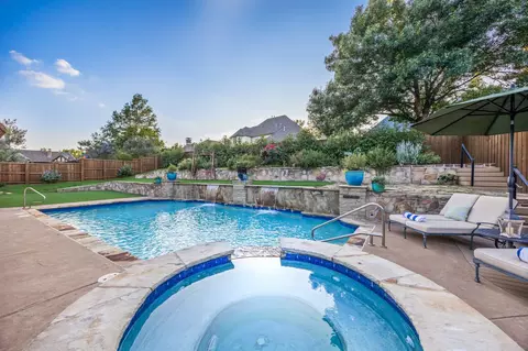 Exterior - 1007 Native Trl, Heath, TX 75032 photo 4 of 7
