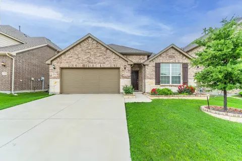 1048 Pinnacle Breeze Dr, Haslet, TX 76052
