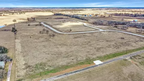 2244 Sundance Rd, Whitesboro, TX 76273