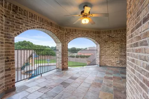 Exterior - 7 Lone Star Dr, Waco, TX 76708 photo 4 of 11