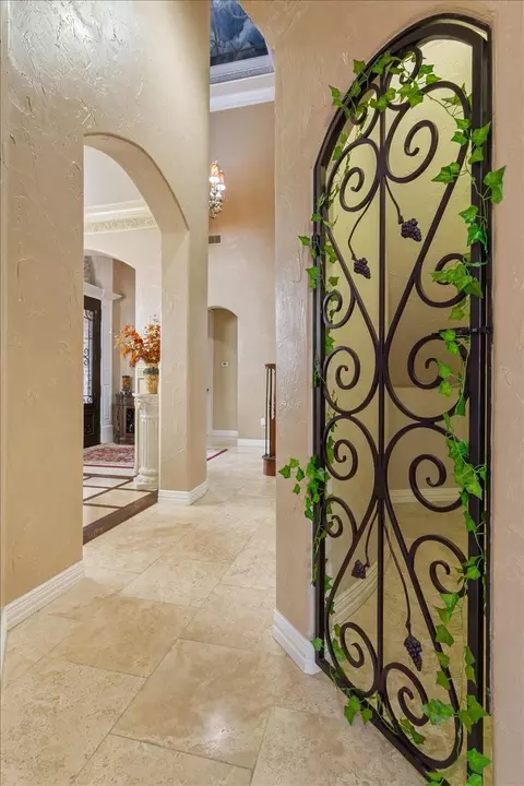 Entry Way - 7 Lone Star Dr, Waco, TX 76708 photo 3 of 3