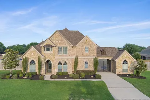 Exterior - 7 Lone Star Dr, Waco, TX 76708 photo 3 of 11