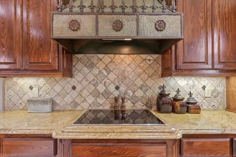 Kitchen - 7 Lone Star Dr, Waco, TX 76708 photo 3 of 4