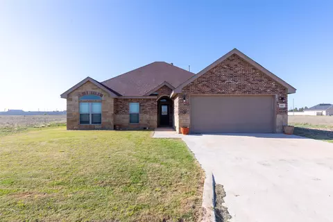 105 Tom Dobbins Dr, Roscoe, TX 79545