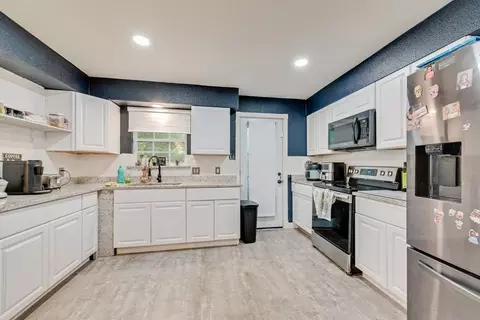 3815 Indian Wells Dr, Arlington, TX 76017