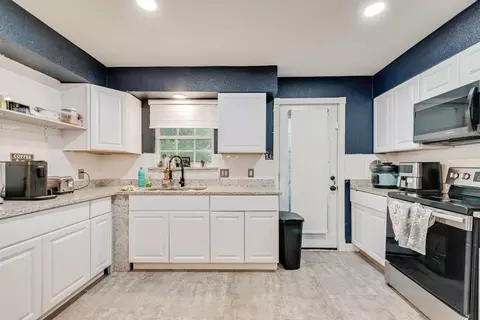 3815 Indian Wells Dr, Arlington, TX 76017