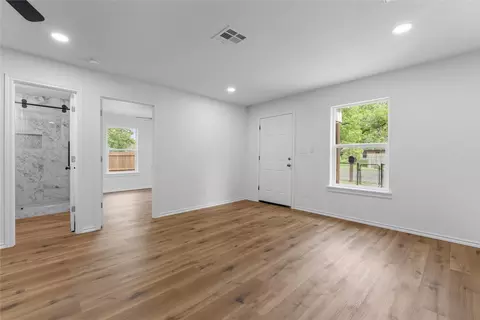 Living - 2732 Mckenzie Ave, Waco, TX 76708 photo 2 of 3
