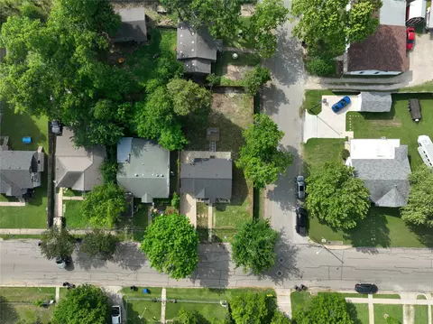 View/Area - 2732 Mckenzie Ave, Waco, TX 76708 photo 2 of 5