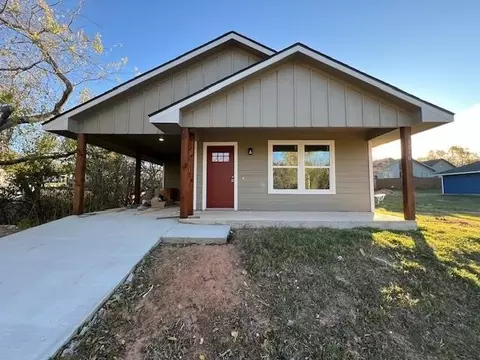 1210 S Travis Ave, Denison, TX 75021