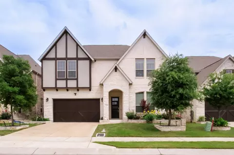 7720 La Haye Dr, Irving, TX 75063