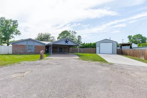 129 Yucca Dr, Clyde, TX 79510