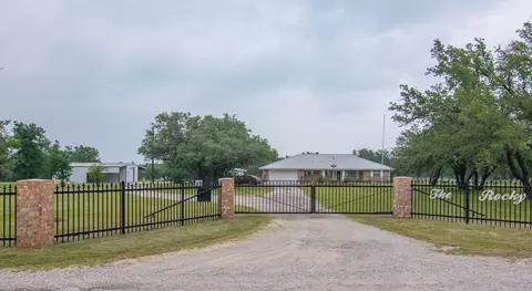 125 Circle P Heights Rd, Brownwood, TX 76801