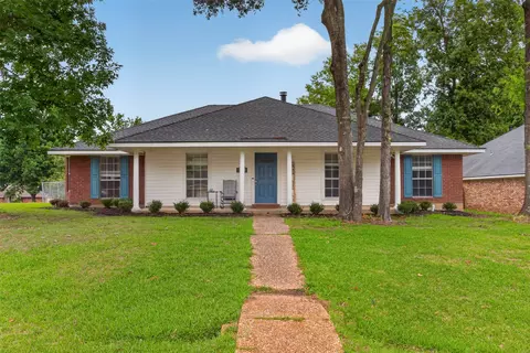 2711 Long Branch Cir, Shreveport, LA 71118