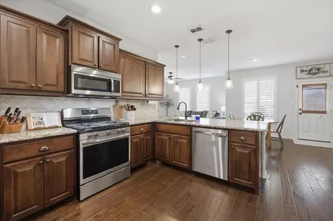 448 Spring Dr, Saginaw, TX 76131