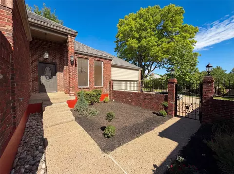 1708 Crockett Cir, Irving, TX 75038