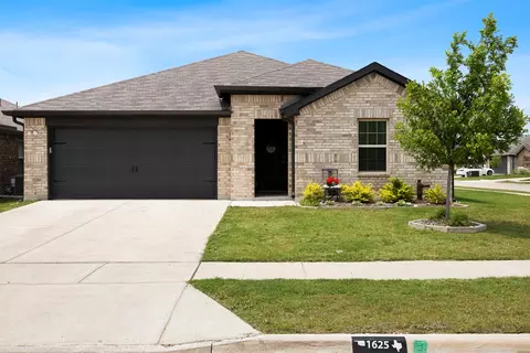 1625 Kirby Ln, Lancaster, TX 75146