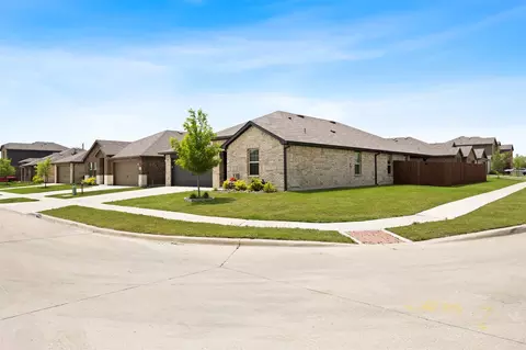 1625 Kirby Ln, Lancaster, TX 75146