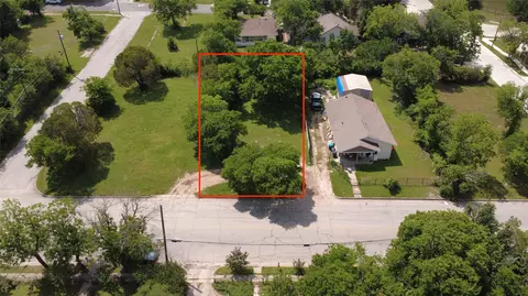 2908 E Vickery Blvd, Fort Worth, TX 76105