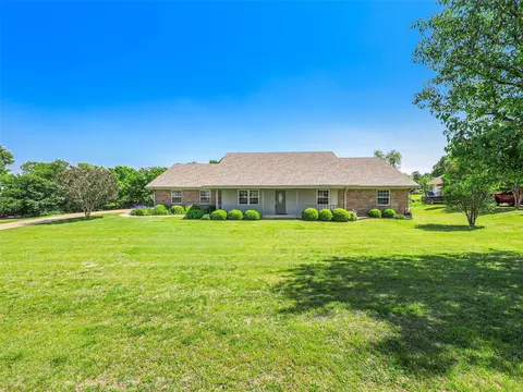 269 Belmont Ln, Van Alstyne, TX 75495