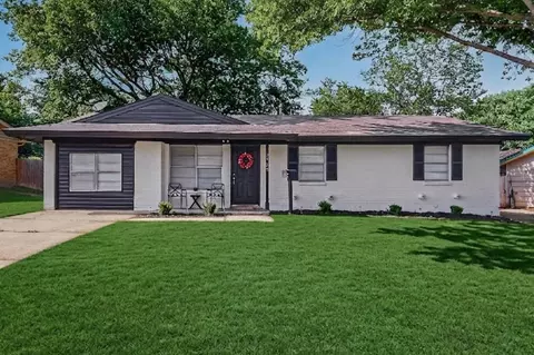 2725 Wesleyan Dr, Irving, TX 75062