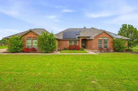 10541 Rancho Viejo Way, Crowley, TX 76036