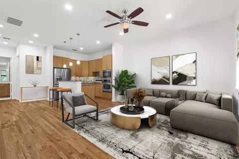 1016 Liberty St #3, Dallas, TX 75204