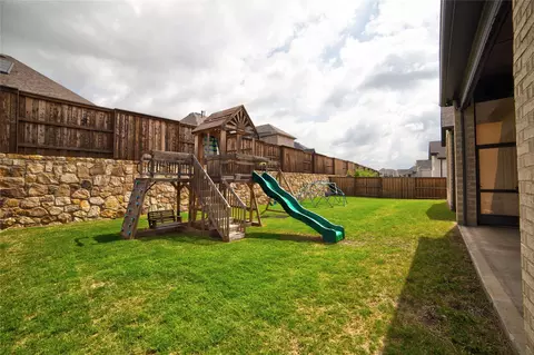 Exterior - 4070 Splitrock Dr, Prosper, TX 75078 photo 3 of 8