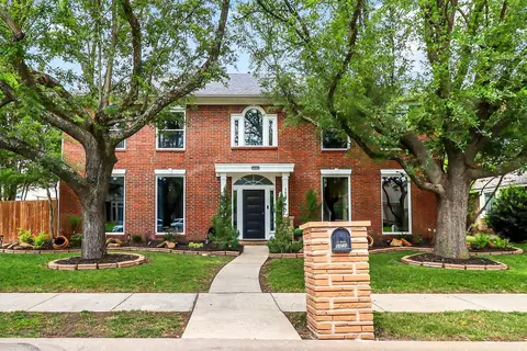 5605 Luna Dr, Rowlett, TX 75088