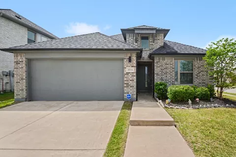 3201 Deckard Dr, Royse City, TX 75189