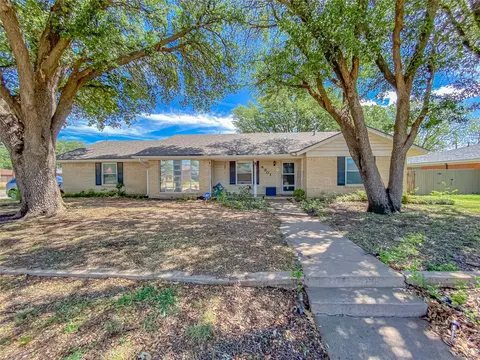4301 Caprock Rd, Abilene, TX 79606