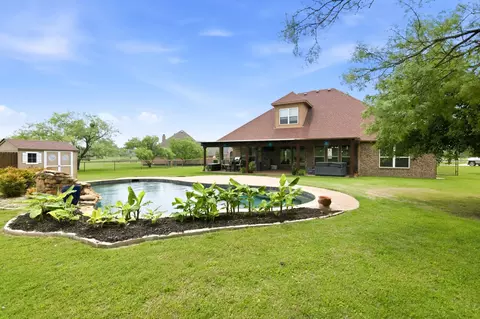 107 Goldmine Ct, Aledo, TX 76008