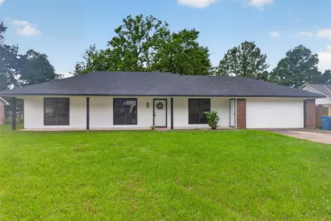 5957 Manitoba Ln, Shreveport, LA 71107