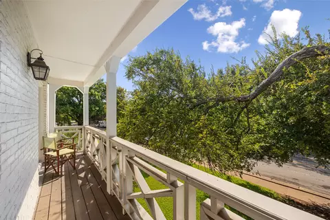 5907 E University Blvd #201, Dallas, TX 75206
