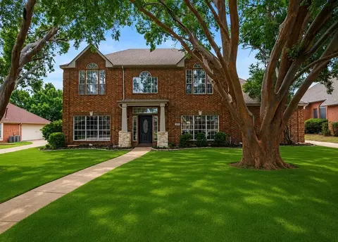 634 Meadowcrest Dr, Highland Village, TX 75077
