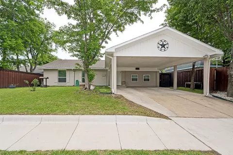 625 Kingston Dr, Grand Prairie, TX 75051