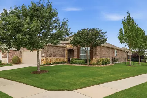 2920 Lighthouse Dr, Frisco, TX 75036