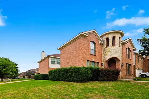 4644 Springway Ln, Fort Worth, TX 76123