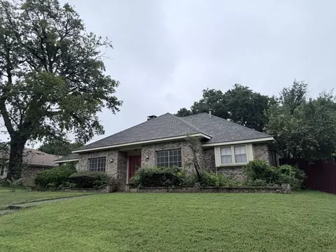 2738 Belmeade Dr, Carrollton, TX 75006