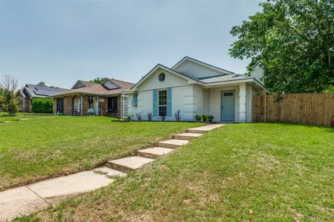 7164 Fire Hill Dr, Fort Worth, TX 76137