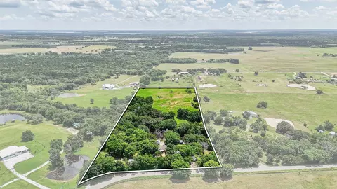 2869 Ranch Rd, Whitesboro, TX 76273