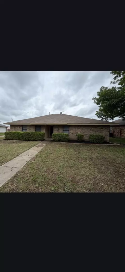 3136 Tina St, Sachse, TX 75048