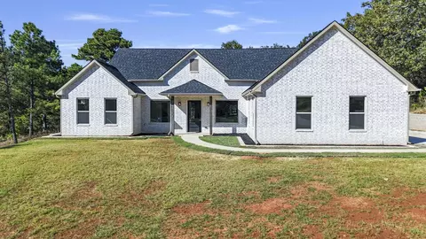 19682 Dove Ridge Dr, Lindale, TX 75771