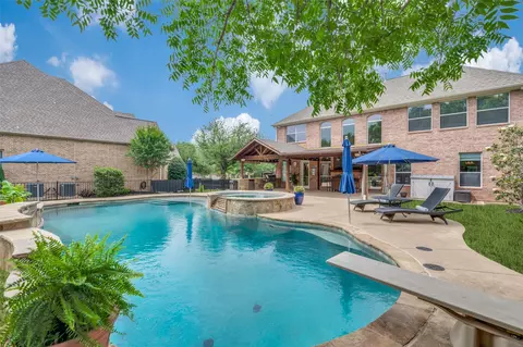 5304 Townsend Dr, Flower Mound, TX 75028