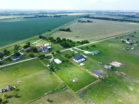 216 Hight Rd, Waxahachie, TX 75167