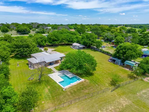 6345 Silver Creek Azle Rd, Azle, TX 76020