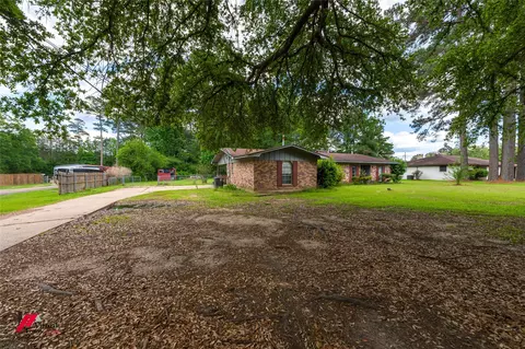 423 11th St NE, Springhill, LA 71075