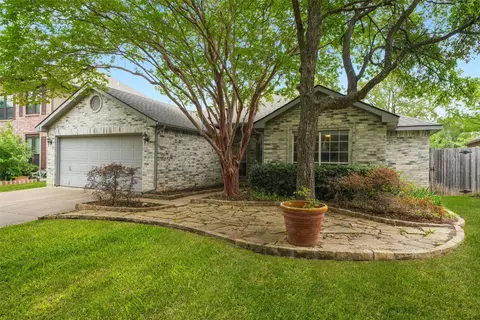 7516 Deerlodge Trl, Fort Worth, TX 76137