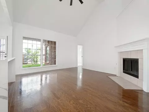 Living - 12604 Beech Tree Ln, Euless, TX 76040 photo 3 of 8