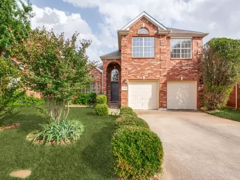 Exterior - 12604 Beech Tree Ln, Euless, TX 76040 photo 1 of 4